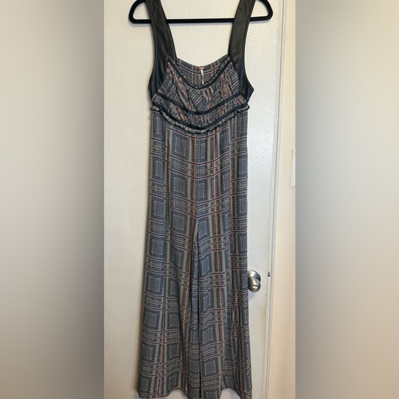 NWT Free People Marley Plaid Jumpsuit Size XS - MSRP $188 - Picture 4 of 7